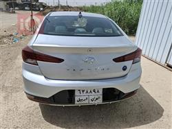 هیوندای ئەلەنترا